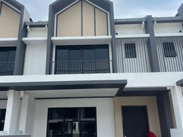 Bandar Bukit Raja Lyra Klang Double Storey House 20x75 SALE