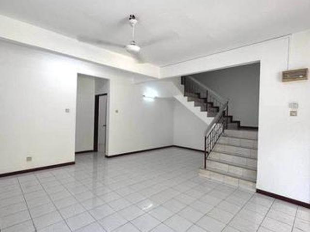 Bandar Bukit Tinggi Klang Double Storey Endlot Basic Unit value buy