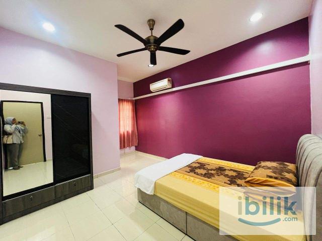 Bandar Bukit Tinggi 2, Medium Room private toilet