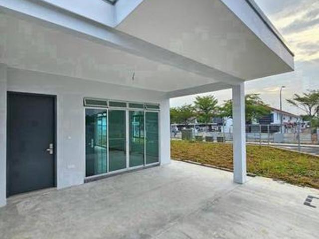 Bandar Dato Onn Double Storey Terrace House Corner Lot 18x87