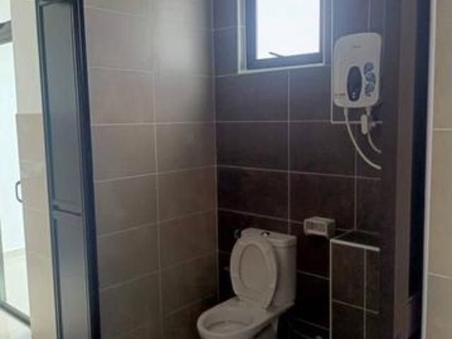 Bandar Dato Onn Jalan Perjiranan 8 4 Bed Partial Furnished Kempas