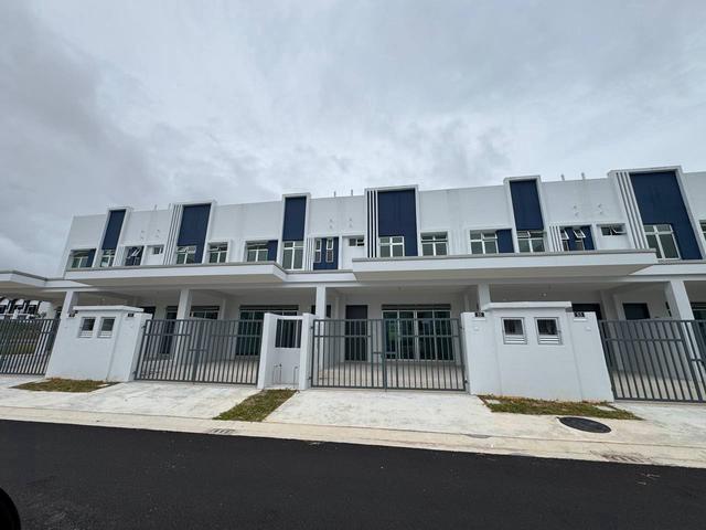 Bandar Dato Onn Perjiranan 14 Double Storey Original unit