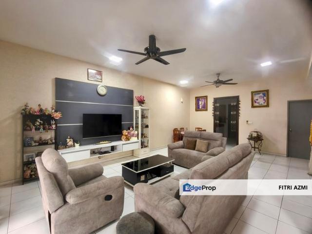 BANDAR ENSTEK @ NILAI | 2 STOREY SUPERLINK | FACING OPEN | FULLY RENOVATED