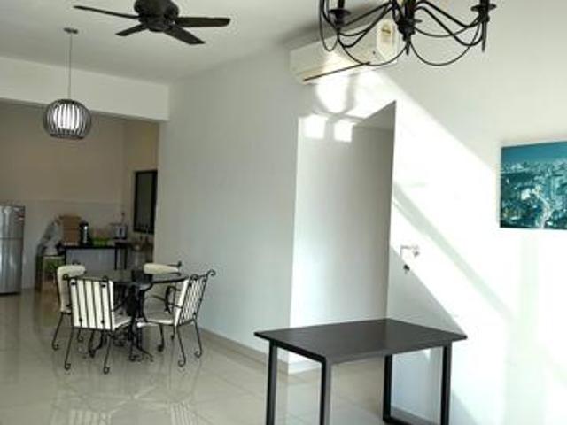Bandar Kinrara 8 Kinrara Fully Or Partly Furnished Near LRT Station