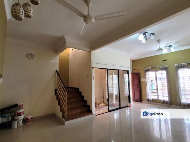 Bandar Kinrara 9 For | Spacious Family Upgrade | 2 Storey | 22'x75' | ~1,800sqft | Large Wet Kitchen | 3 Mins to LRT | Guarded Community