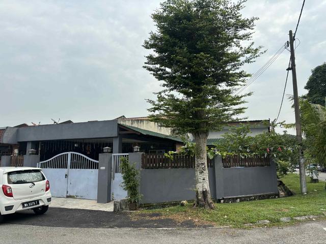 Bandar Kinrara 1 BK1 Puchong 1 Storey Extended Corner House