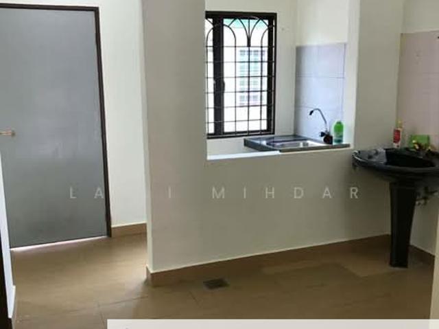 Bandar Kinrara, BK 1 Single Storey Terrace House For Sale