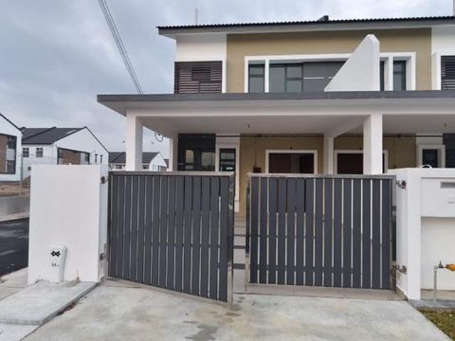 Bandar Layangkasa Double Storey Terrace House 4bed Pasir Gudang Johor