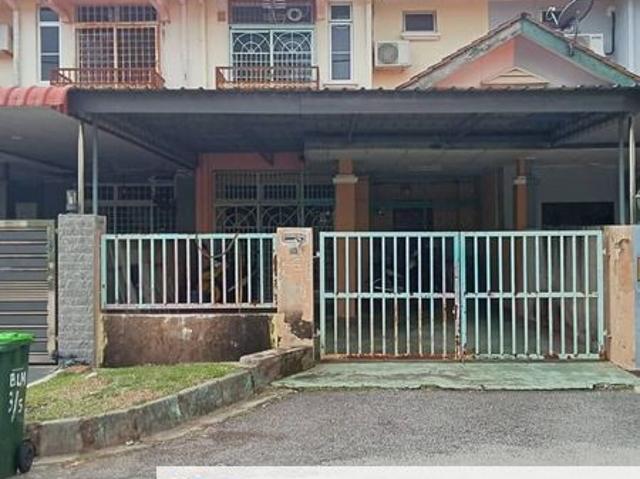 Bandar Laguna Merbok