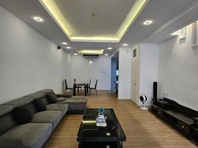 Bandar Laguna merbok Ready move in condition 2storey terrace hous