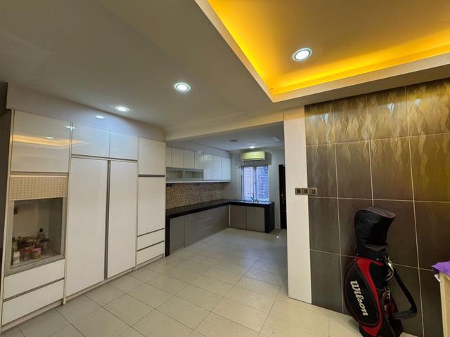 Bandar Mahkota Cheras Extensive Renovated Intermediate 2 Storey