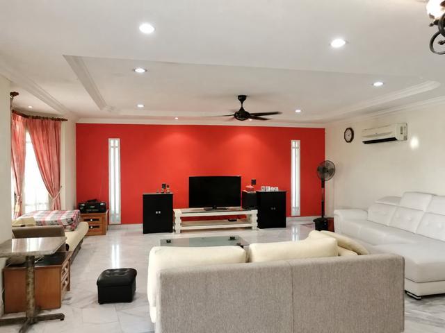 Bandar Mahkota Cheras Jalan Dayang Section 8 Freehold Corner 2 Storey