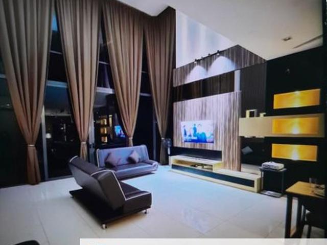 Bandar Nusaputra, Puchong Semi Detached House Corner Lot For Sale!