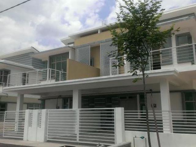 Bandar Saujana Putra 2 Tingkat Semid 100 Loan