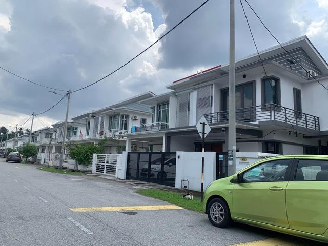 Bandar Saujana Putra Double Storey Semid Putra Heights 100 LOAN