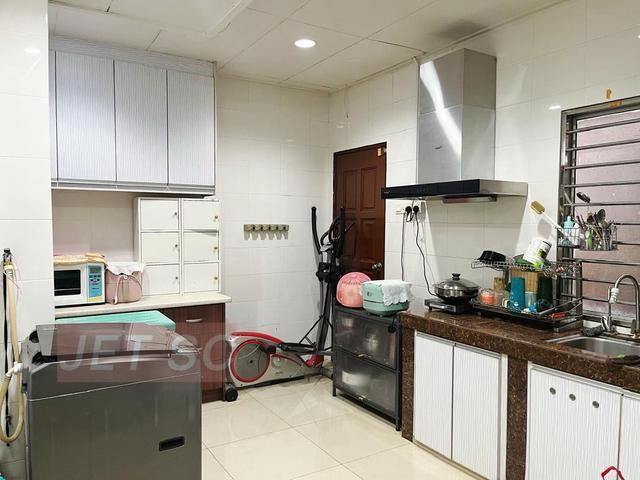 Bandar Saujana Putra JenjaromDouble Storey House For Sale