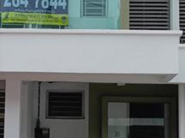 Bandar Saujana Putra SP421 Upper Floor Townhouse