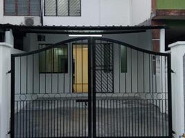 SELESA JAYA UNBLOCKED VIEW 2Storey Selesa Jaya Unit Renovated