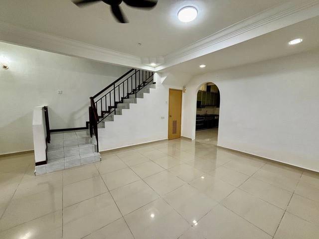 Bandar Seri Alam House For Sale