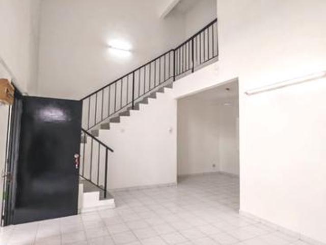 Bandar Seri Alam Jln Bayu Double Storey House For Rent