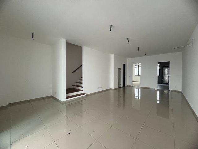 Bandar Seri Alam South Hills Seri Alam