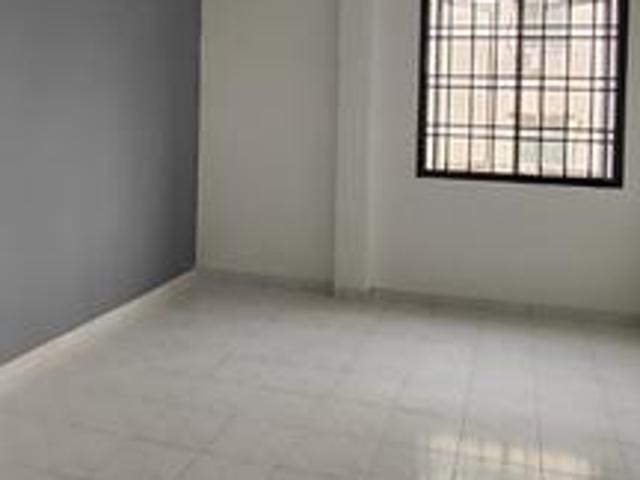 Bandar Seri Alam Sri Intan Apartment 3bed Masai Johor