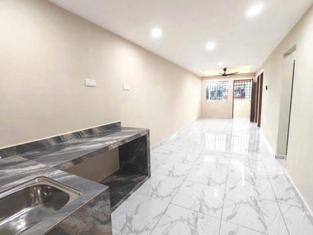 Bandar seri Alam Tasek64 Flat Rumah Murah Renovated Unit AAA UtkDijual
