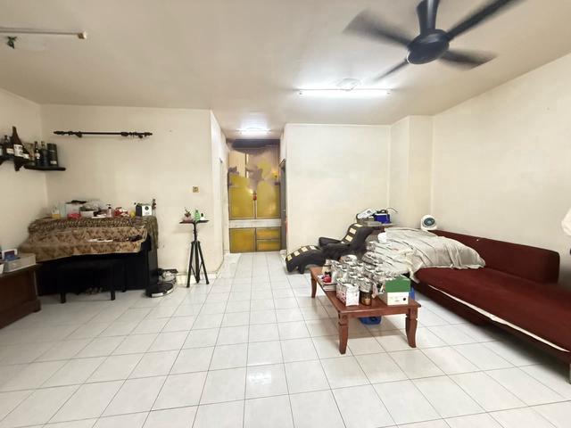 Bandar Seri Alam 15 Storey Terrace House For Sale Kitchen Extended