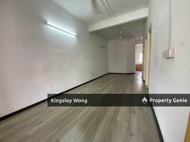 Bandar Seri Botani Single Storey Terrace House Good condition First Home Buyer Near Hospital Schools Mall