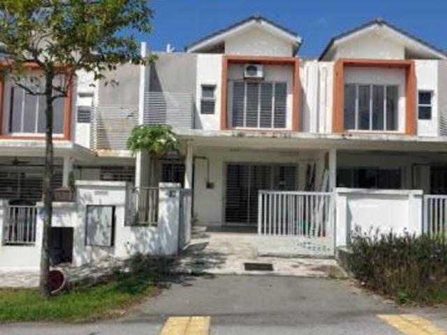 Bandar Seri Coalfield Sungai Buloh super nice house good condition