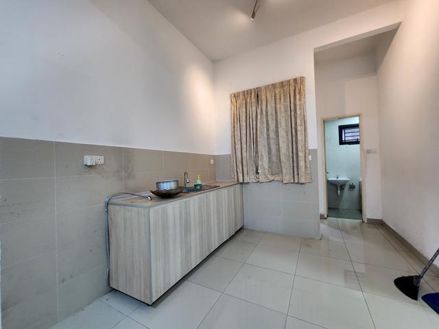 Bandar Seri Coalfields Senna with 3 airconds curtain light Cabinet