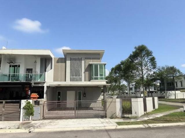 Bandar Seri Impian Double Storey Terrace CORNER