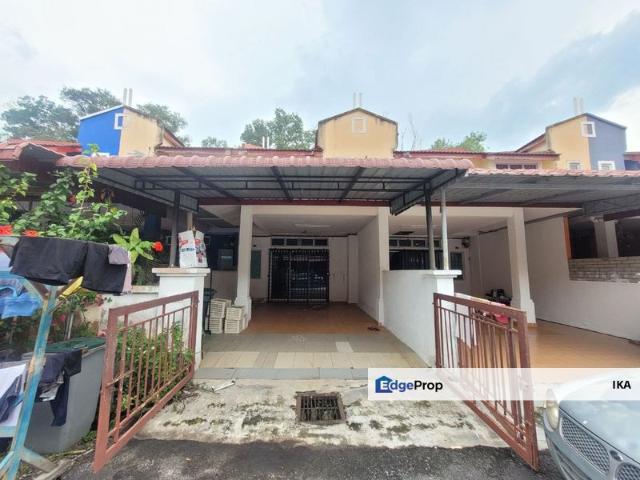 Bandar Springhill