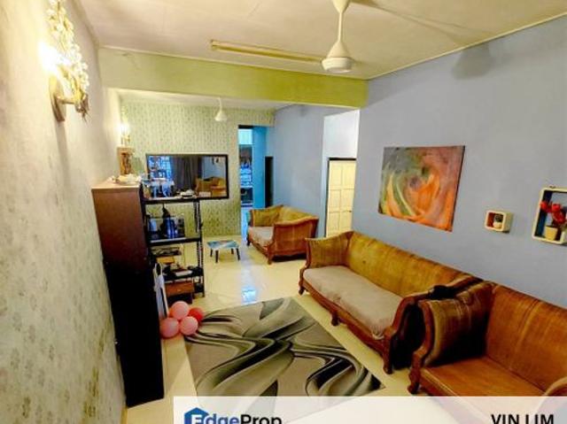 Bandar Springhill