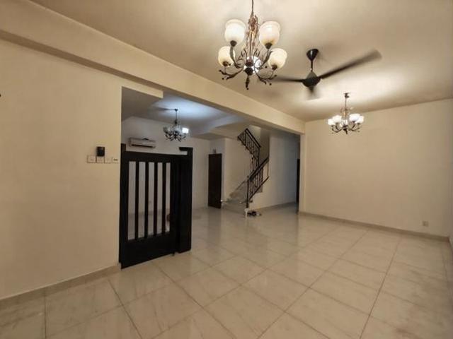 Bandar Sungai Long 2 Storey Taman Bukit Suria 2 Gated Guard Cheras