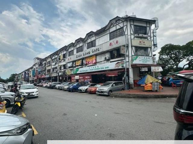 Bandar Sungai Long