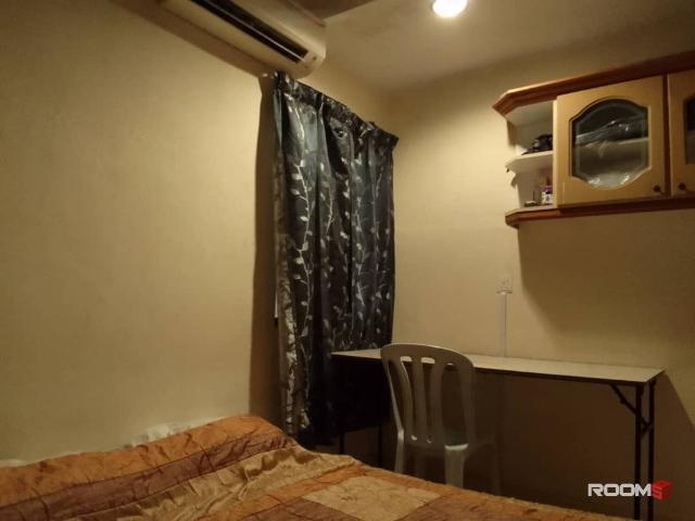 Bandar Sunway Indah Villa Medium Room For Rent