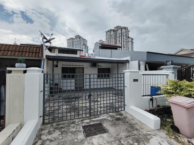Bandar Sunway PJS 10 Single Storey Terrace House Near LRT Station Let