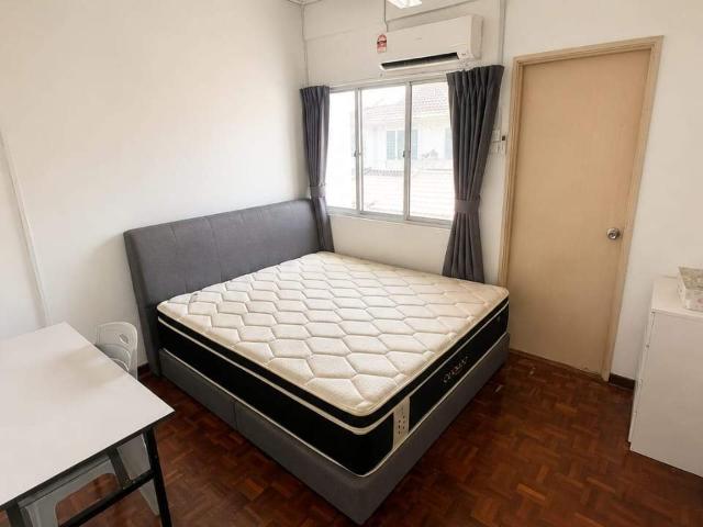 Bandar Sunway Room For Rent | 150m to Sunway Lagoon BRT | Near Sunway Pyramid & Sunway University