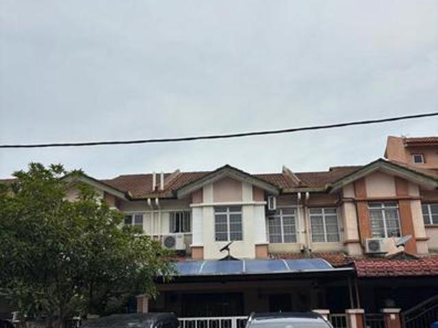 Bandar Parklands Double Story Home 20x75