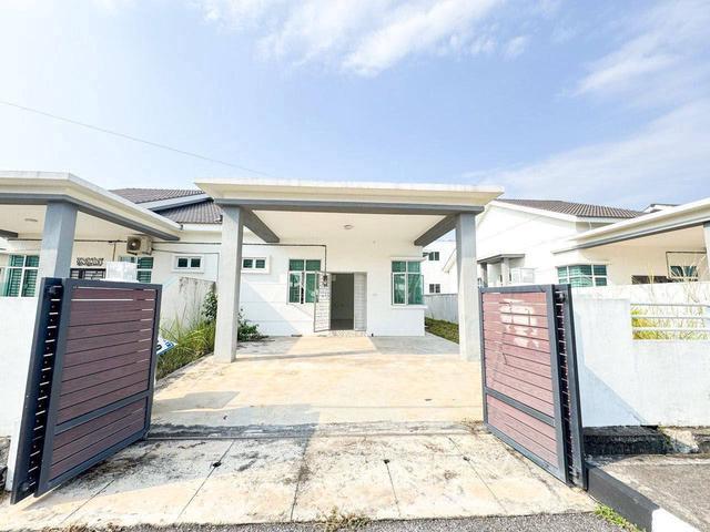 Bandar Permata Lunas Fully Renovated SemiD Freehold 3000 sqft