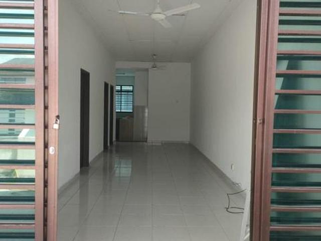 Bandar Putera 2 Shah Alam Single Storey Terrace House 110 Loan