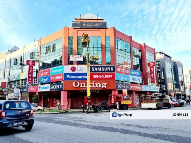 Bandar Puteri Puchong Corner Shop