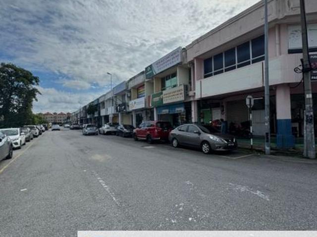 Bandar Puteri Shoplot For Sale