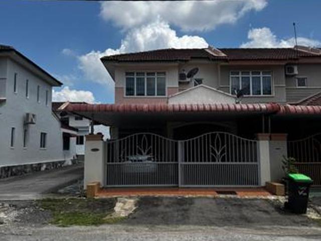 Bandar Puteri Jaya 2storey terrace house end lot