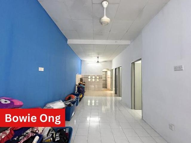 Bandar Puteri Jaya Single Storey Terrace For SALE