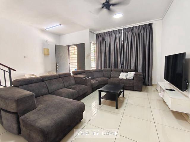 Bandar Puteri Klang Double Storey House Partially Furnished For Rent