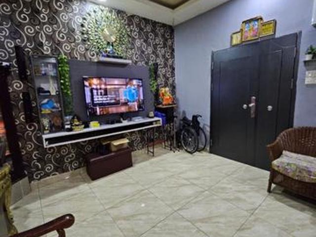 Bandar Puteri Klang Renovated Double Storey Endlot