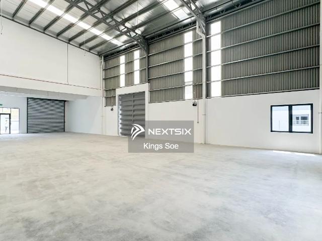 Bandar Puteri Klang 2 Storey Corner 40x75 4R3B Refurbished Good Condition Gated Guarded for Rent