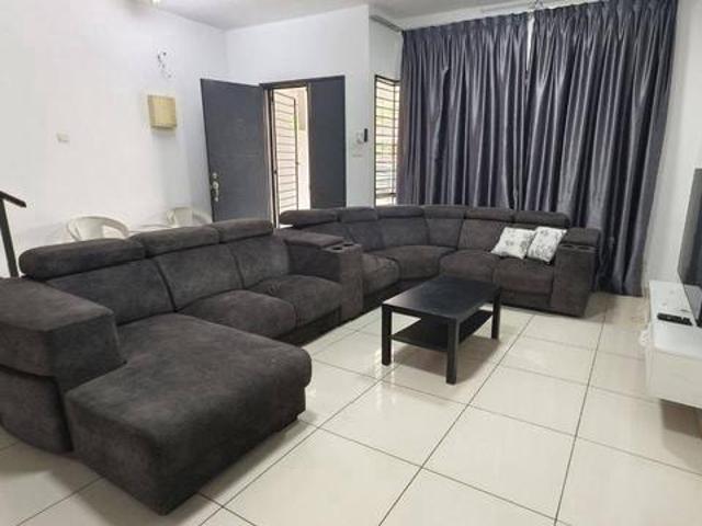 Bandar Puteri Klang 2 Storey House Partial Furnished Gated Guard Rent